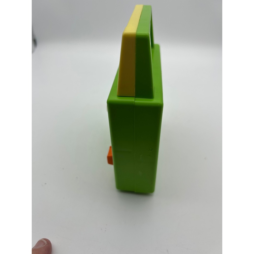 Vintage 1983 Fisher-Price Toyland Musical Radio 795 Green Wind Up Toy - Picture 8 of 10